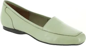 ARRAY Women’s Freedom Leather Slip-On Dress Flat