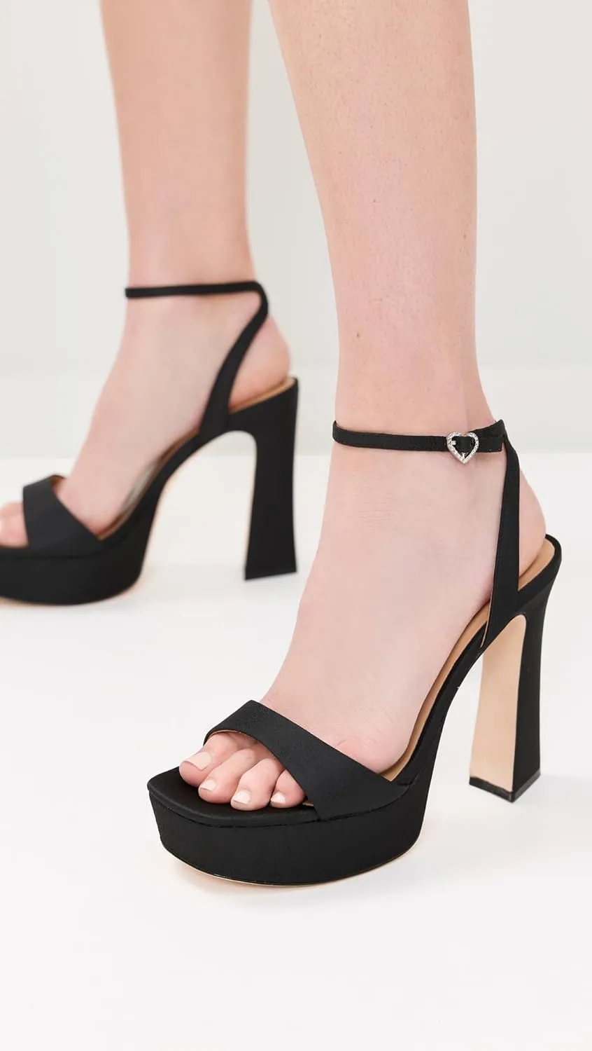 Badgley Mischka Women's CAIA Heeled Sandal