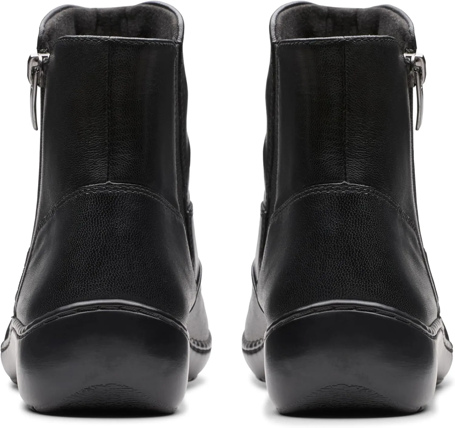 Clarks Women's Cora Pace