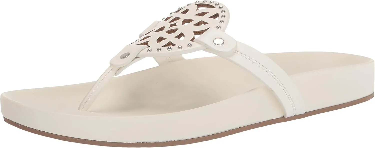 DV Dolce Vita Women's Pilar Flip-Flop