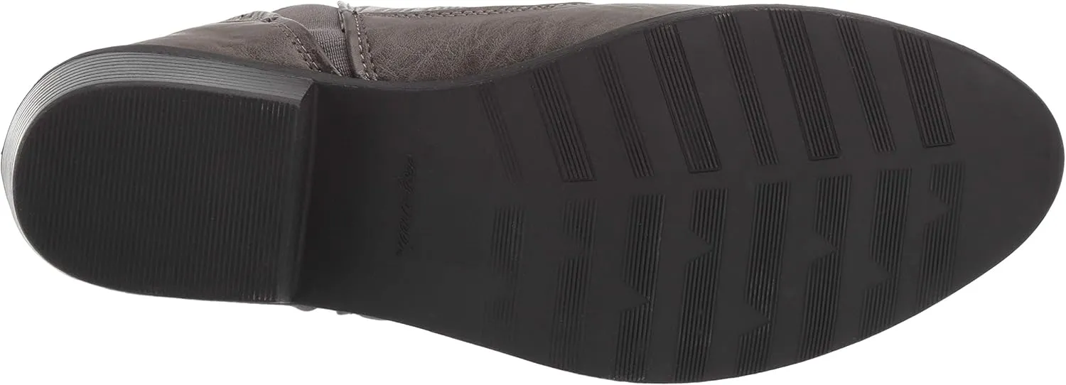 Easy Street Women's Legend Ankle Boot