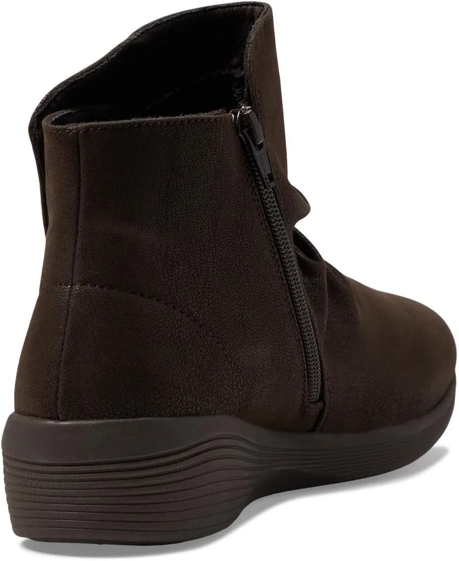 Skechers Women's Arya Fresher Trick