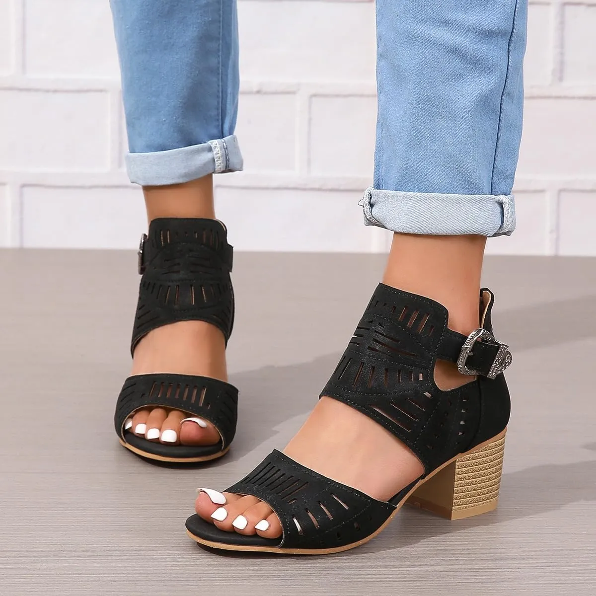UOQAPRE Chunky Heeled Sandals for Womens Bohemian Cutout Open Toe Summer Block Womens Heeled Party Dress Sandals
