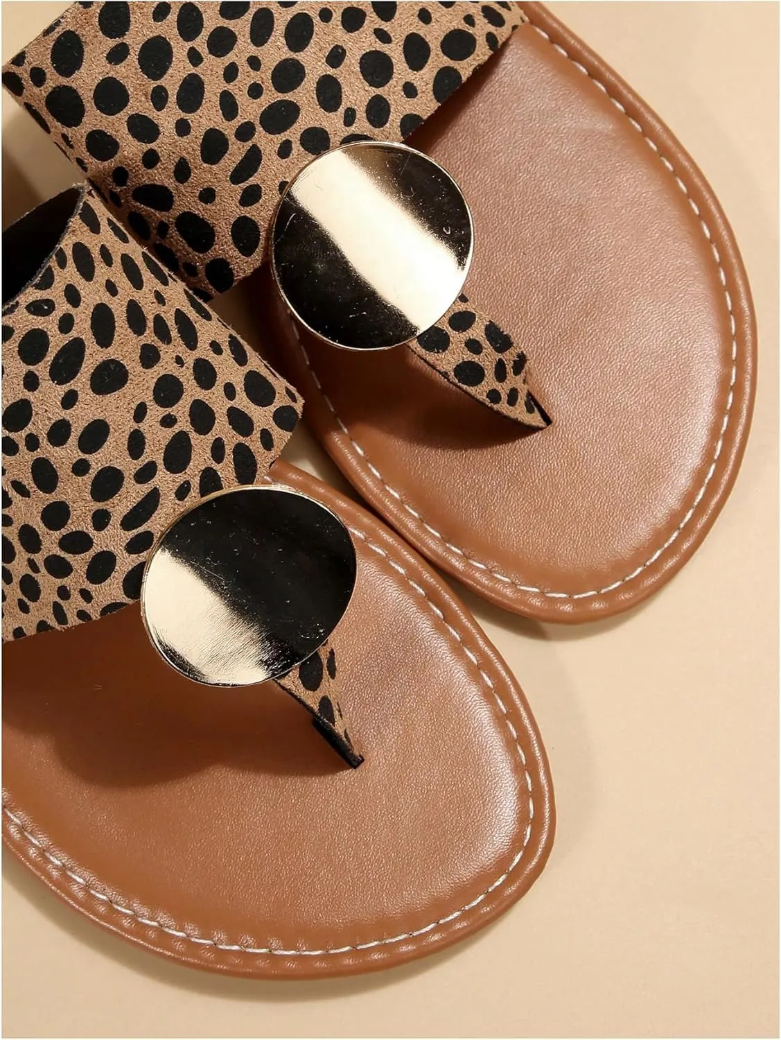 Verdusa Women's Leopard Print Flip Flop Sandals Casual Thong Sandals